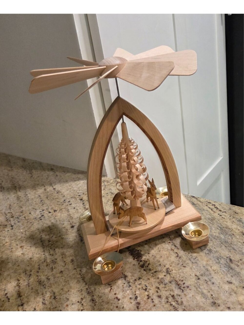 Echte Erzgeb Handarbeit Wooden Four Deer German Pyramid Fan Tea Candle